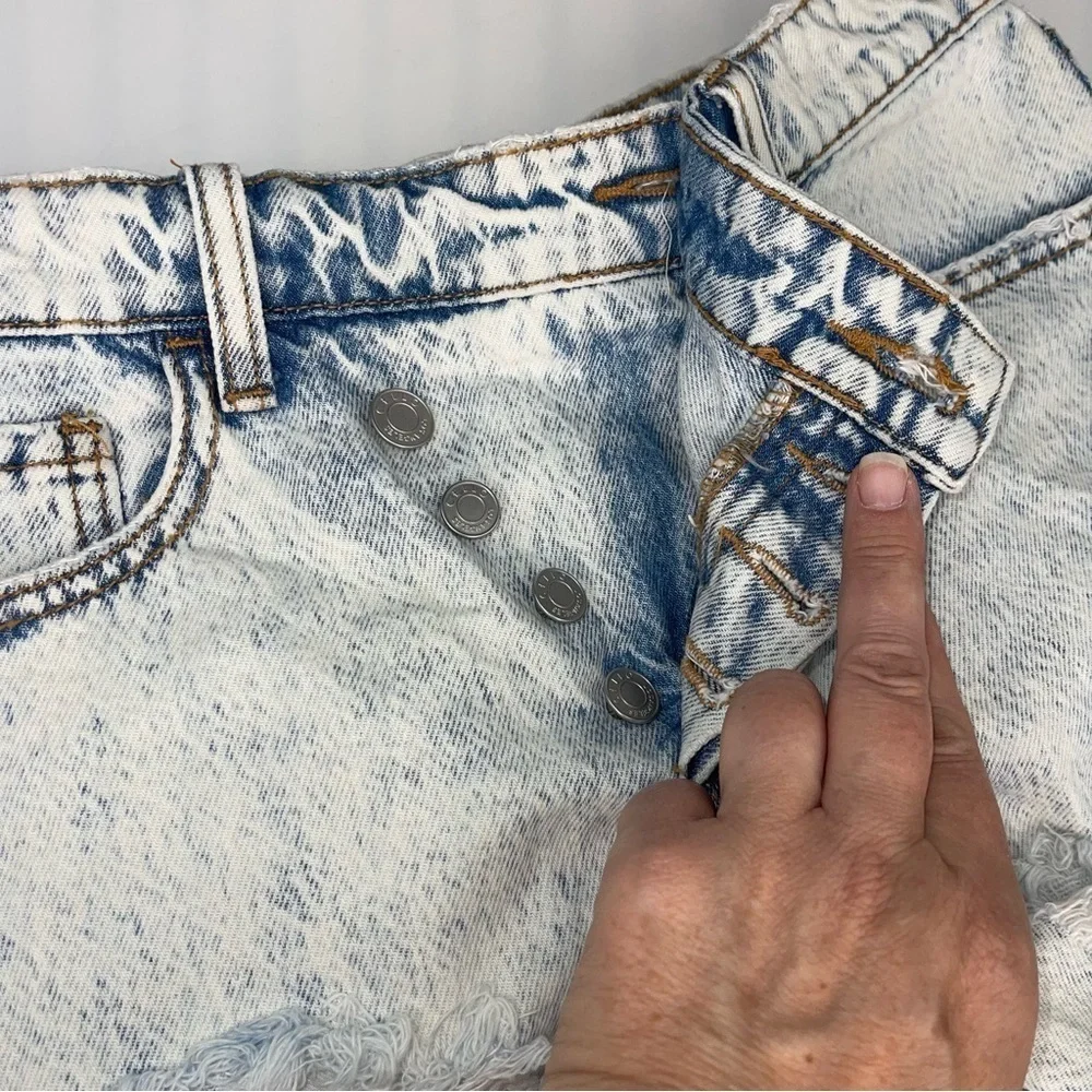 NEW Cello Acid Wash Asymmetrical Button Fly Jean Shorts Distressed XS